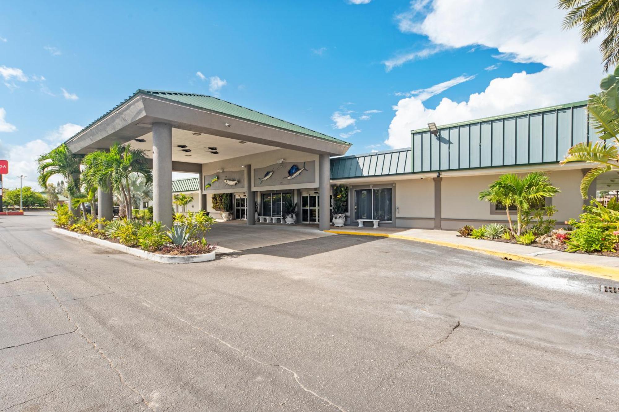 South Bradenton Bay Breeze 아파트 호텔 외부 사진