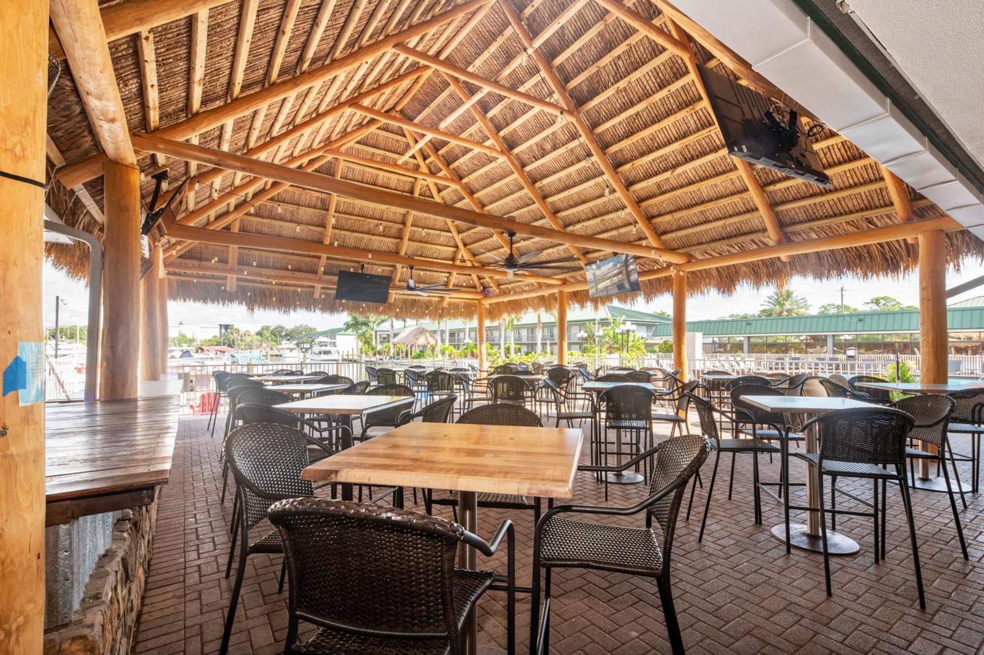 South Bradenton Bay Breeze 아파트 호텔 외부 사진
