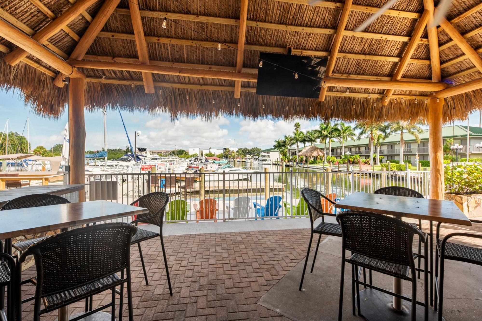 South Bradenton Bay Breeze 아파트 호텔 외부 사진